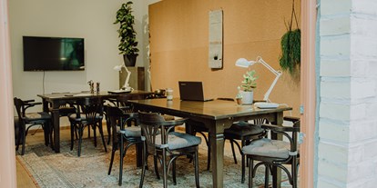 Coworking Spaces - Co Working & Vacation// Rittergut Damerow