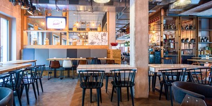 Coworking Spaces - Typ: Coworking Space - Elbeland - Twostay x Micello's - Pizza Pasta Grill Bar