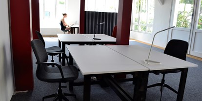 Coworking Spaces - feste Arbeitsplätze vorhanden - Hamburg-Umland - Großzügiger Open Space mit individuellen Schreibtischen, für jeden ist das Richtige dabei! - CoWorkBude14 in Winterhude