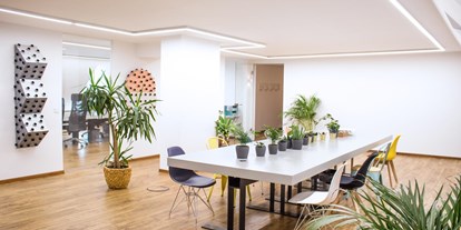 Coworking Spaces - feste Arbeitsplätze vorhanden - München - Meeting Space - THE BENCH