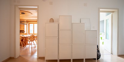 Coworking Spaces - Zugang 24/7 - Lockers - Delta Coworking