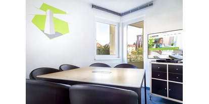 Coworking Spaces - Typ: Bürogemeinschaft - PLZ 9020 (Österreich) - Besprechungsraum - Leuchtturm CoWorking
