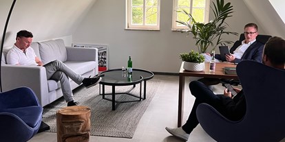 Coworking Spaces - feste Arbeitsplätze vorhanden - Erzgebirge - RAUM - "ZIEL" (Ansicht 3) - Huthaus Freiberg - modernes Arbeiten im Grünen