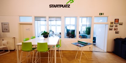 Coworking Spaces - Typ: Coworking Space - Foyer STARTPLATZ Düsseldorf - STARTPLATZ Düsseldorf