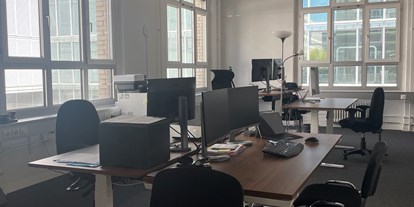 Coworking Spaces - feste Arbeitsplätze vorhanden - Zürich-Stadt - CoWorking Oerlikon / Bürogemeinschaft