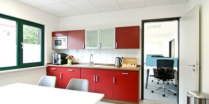 Coworking Spaces - Typ: Shared Office - Leverkusen - Gemeinschaftsküche - headrooms