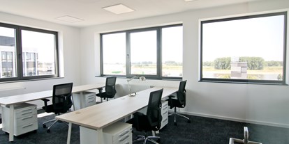 Coworking Spaces - feste Arbeitsplätze vorhanden - Monheim am Rhein - Büro Rheinblick - Promenade13 Premium Offices