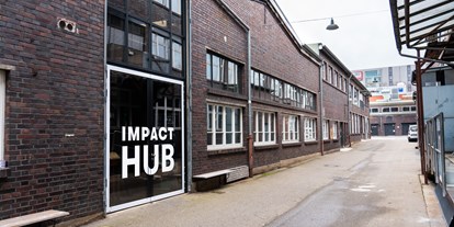 Coworking Spaces - Typ: Bürogemeinschaft - Baden-Württemberg - Eingang zum Impact Hub - Impact Hub Stuttgart