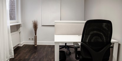Coworking Spaces - Typ: Coworking Space - Büroraum/2er Platz - Offices Villa Westend