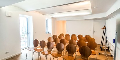 Coworking Spaces - feste Arbeitsplätze vorhanden - Wien - Seminarraum - Focus_Hub Vienna