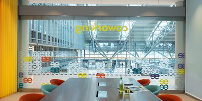 Coworking Spaces - Typ: Coworking Space - Beehive Hamburg Airport