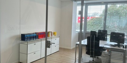 Coworking Spaces - Typ: Shared Office - Nordrhein-Westfalen - Design-Büro mit Stil: Hochwertige Möbel von USM, Vitra und Hermann Miller
