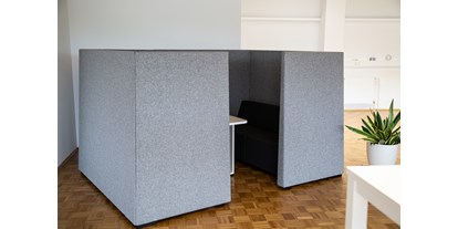 Coworking Spaces - Deutschland - Silentboxen bieten Rückzugsmöglichkeiten, für kurze Auszeiten oder Telefonate. - Coworking Sulz