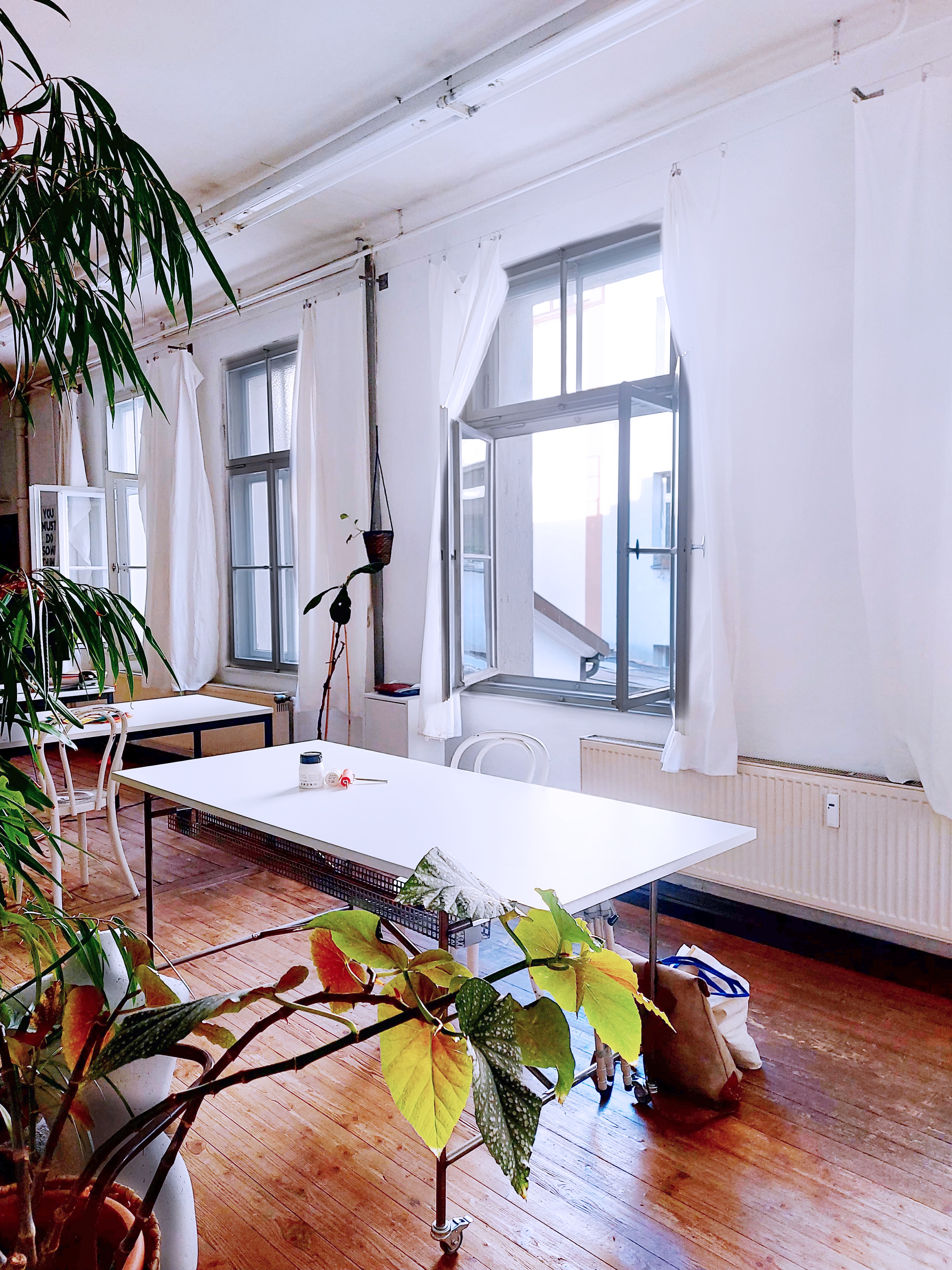 Coworking space - Studio R5 — Coworking, Offsite Location Events