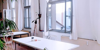 Coworking Spaces - feste Arbeitsplätze vorhanden - Bayern - Studio R5 — Coworking, Offsite Location Events