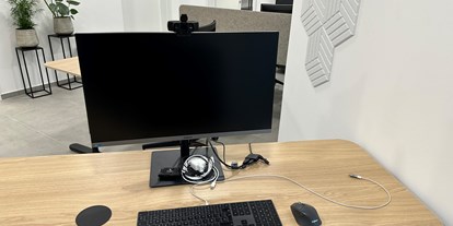Coworking Spaces - Zugang 24/7 - Schmiechen - Fix-Desk - Coworking Schmiechen: Dein Schreibtisch mit Blick ins Grüne