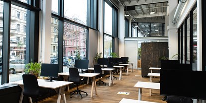 Coworking Spaces - Typ: Bürogemeinschaft - Brandenburg Süd - Ein teil unserer Flex Desks - MOA Work