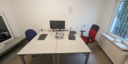 Coworking Spaces - feste Arbeitsplätze vorhanden - Thüringen Süd - Doppelarbeitsplatz - CO Working Space