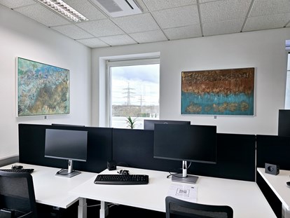 Coworking Spaces - feste Arbeitsplätze vorhanden - Deutschland - Coworking Fixdesks Community Area - CoWorking@A66 "Get Space at the right Place"