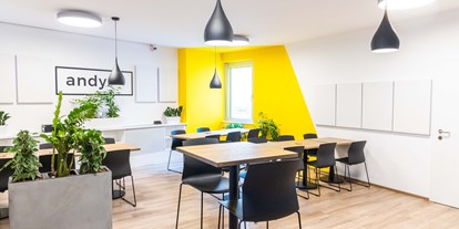 Coworking Spaces - feste Arbeitsplätze vorhanden - Weinviertel - Küche - andys.cc Aspernbrückengasse