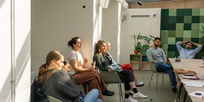 Coworking Spaces - Berlin - Community & Austausch - bUm (betterplace Umspannwerk)