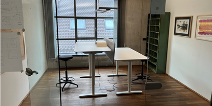 Coworking Spaces - Bayern - Raum #2 mit zwei Arbeitsplätzen - Circle4XR Co-Working Bad Aibling