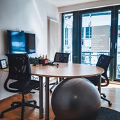 Coworking Space - Der Besprechungsraum bietet Platz für bis zu vier Personen. - Feelgood Workspace