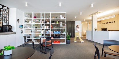 Coworking Spaces - Region Hausruck - WORKSPACE Wels: Empfang / Lobby - WORKSPACE Wels
