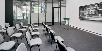 Coworking Spaces - feste Arbeitsplätze vorhanden - Niederrhein - Schulungsraum - Ebbtron Coworking