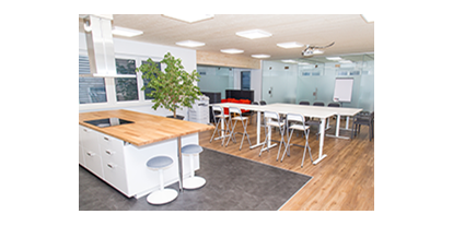 Coworking Spaces - Zugang 24/7 - Teamspace/Seminarraum mit integrierter Küche - Sonnenland Teamspace