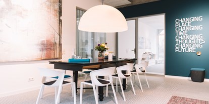 Coworking Spaces - Oberursel - WORKING LOUNGE - THIIIRD PLACE 