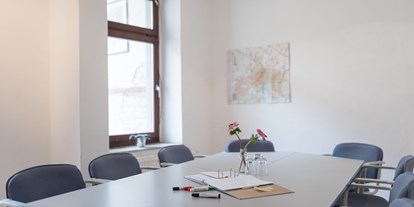 Coworking Spaces - Zugang 24/7 - Sachsen - KoLABOR - Seminarraum - ideal für Meetings und Workshops bis 12 Personen - KoLABORacja