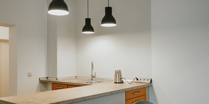 Coworking Spaces - Küche, eingerichtet - Weisbach1