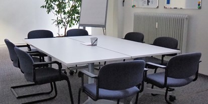Coworking Spaces - feste Arbeitsplätze vorhanden - Franken - Meetingraum 01 - hib COWORKING Nürnberg