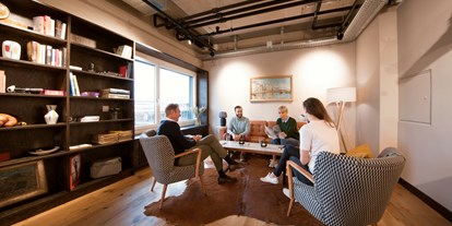 Coworking Spaces - Typ: Bürogemeinschaft - PLZ 8005 (Schweiz) - Westhive Lounge Zürich Hardturm - Westhive Hardturm