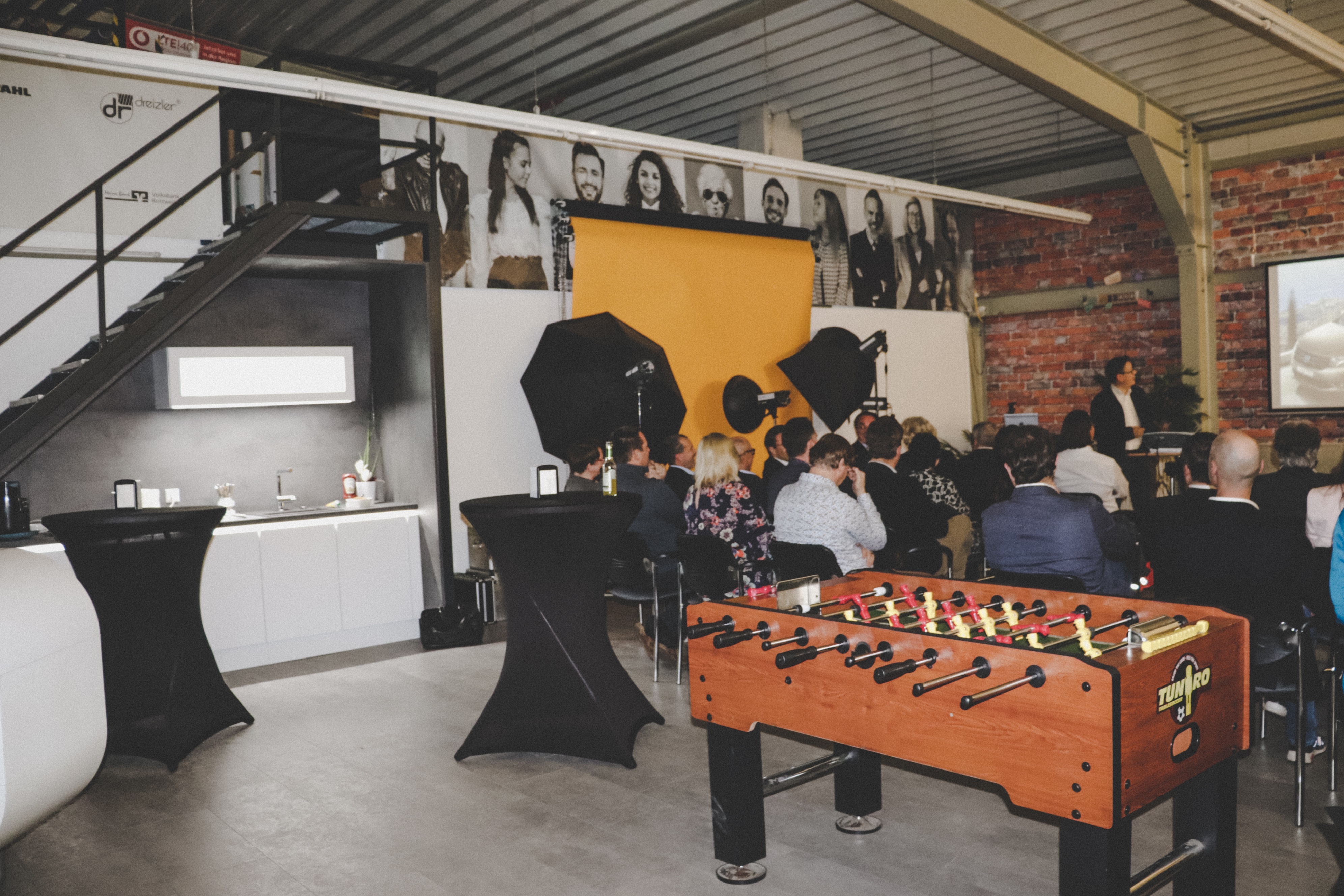 Coworking spaces - Schwäbische Alb - Unser Eventraum für Workshops, Vorträge oder Fotoshootings - The-Coworkers Aldingen