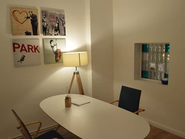Coworking Space: Hinterer Raum II, klein mit Durchgang - Ruhiger Space in Friedenau