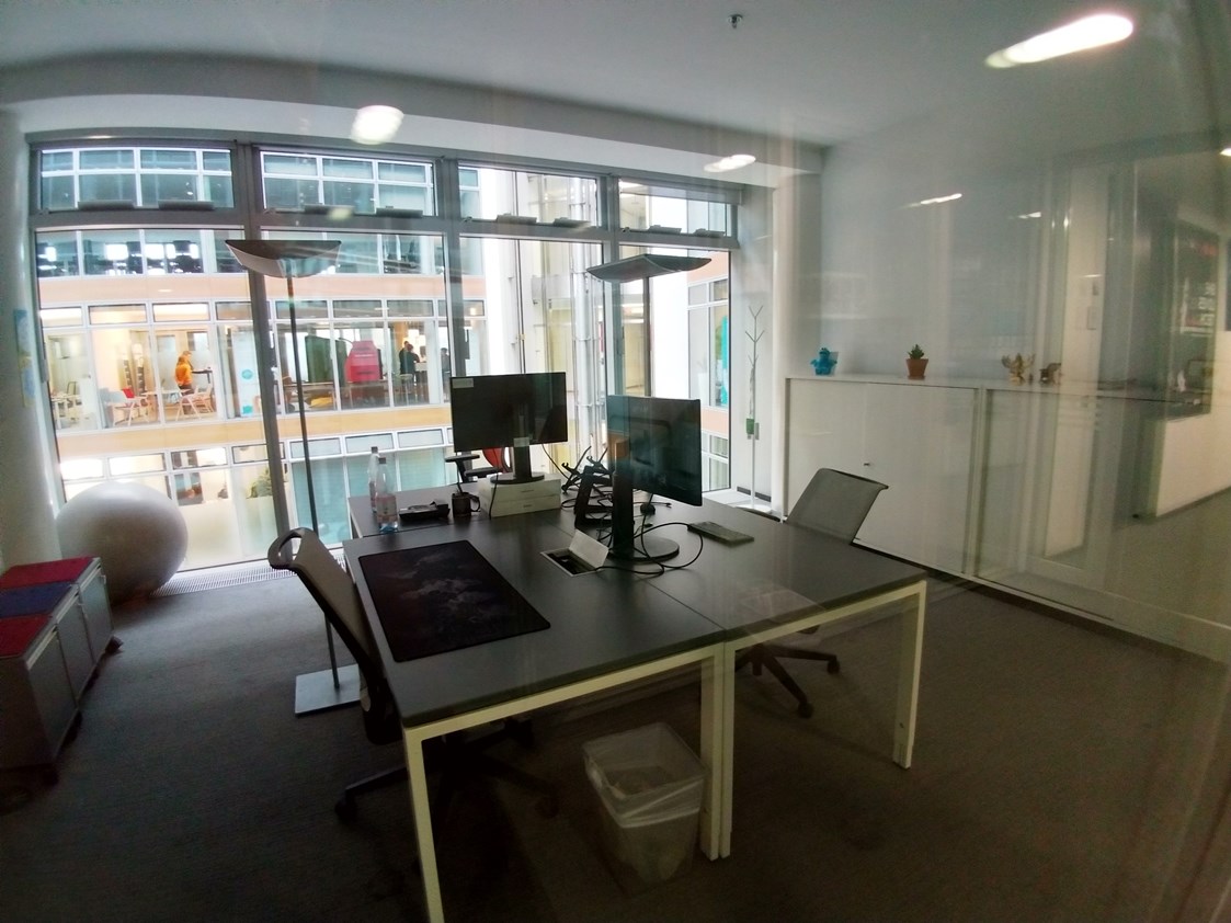 Coworking Space: 4er office available: 1600 EUR/month (all inclusive!) - TechCode - Global Innovation Eco-System 