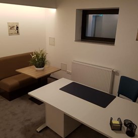 Coworking Space: Coworking Desk - New Work Hotel Essen