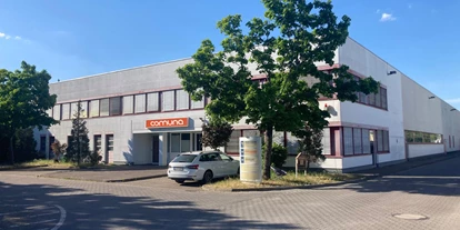 Coworking Spaces - Brandenburg Süd - Außenbereich und Parkplätze - Comuna-Space (AVA)