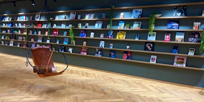 Coworking Spaces - Brandenburg Süd - Library  - EDGE Workspaces