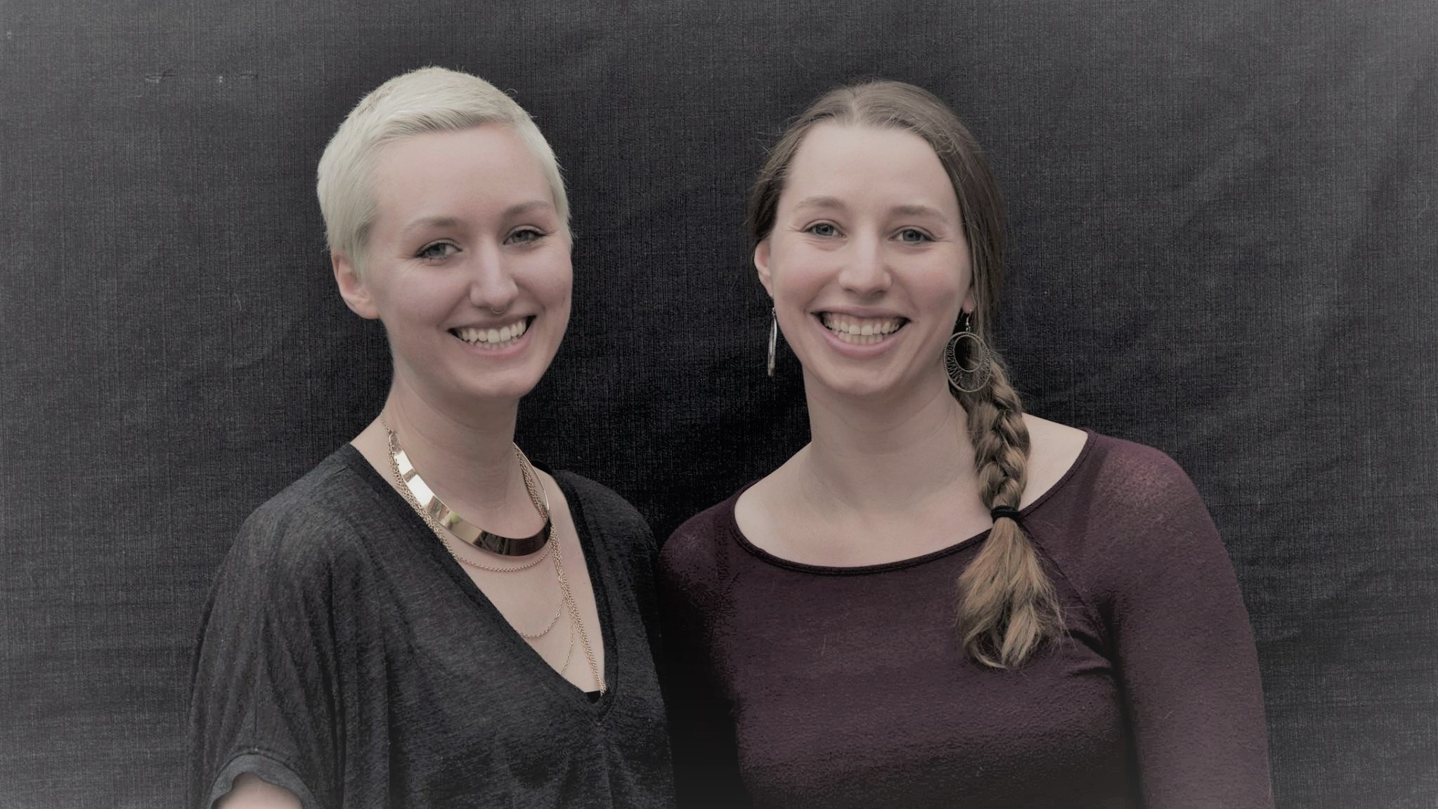 Coworking Space: Die Gründerinnen Gesa und Anneke Jansen - CoWorkBude14 CoWorking-Space in Winterhude