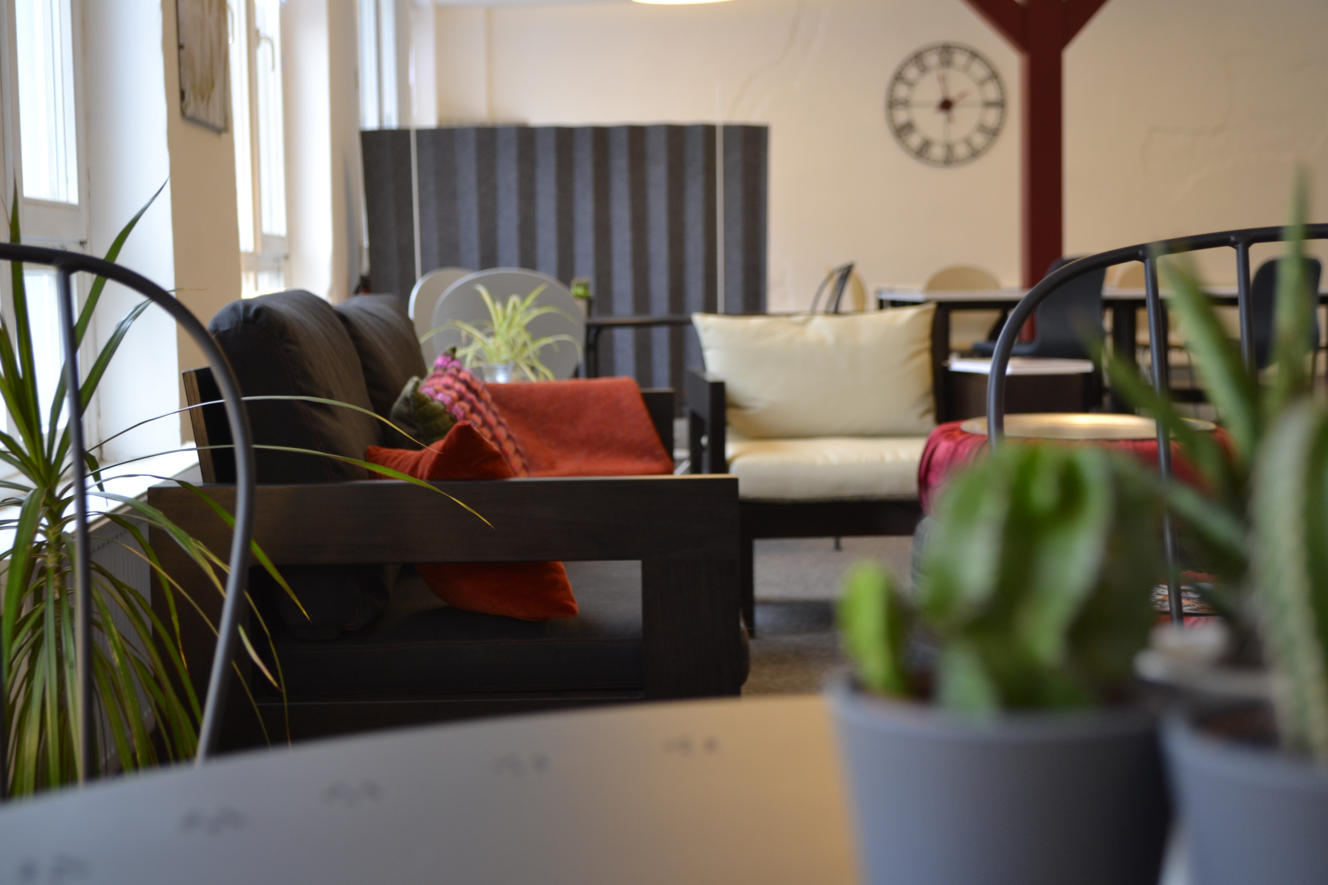Coworking Spaces - Hamburg-Stadt (Hamburg, Freie und Hansestadt) - Lounge - CoWorkBude14 CoWorking-Space in Winterhude
