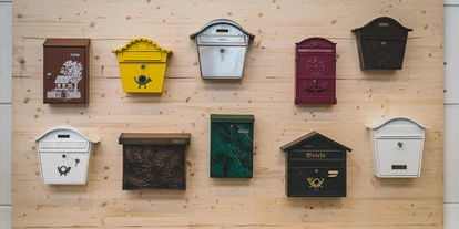 Coworking Spaces - Niedersachsen - Briefkästen für eingehende Post - Arbeiten im Coworking Space // Bewohner des Innovationsdorfs werden // ZUKUNFT.unternehmen