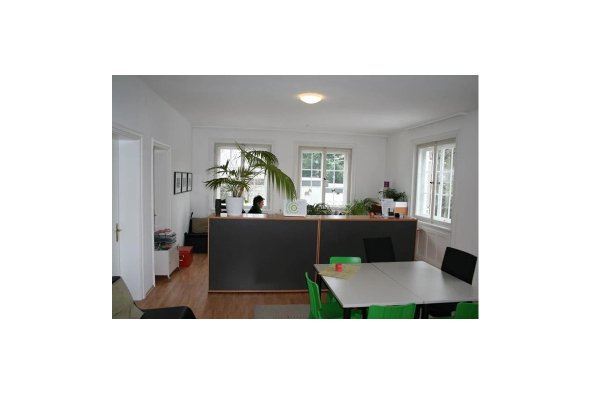Coworking Space: Coworking Lab