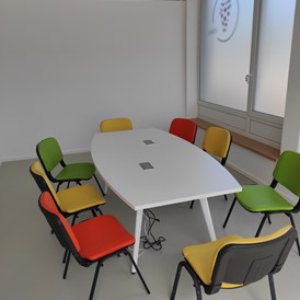 Coworking Space: Oder Deine Ideen im kleinen Kreis vorstellen ...
hierfür stehen Dir unsere Meetingräume zur Verfügung. - IdeenGeberHaus - Coworking Space on the Rhine