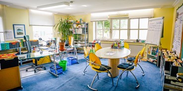 Coworking Spaces - feste Arbeitsplätze vorhanden - Ostbayern - Helles Wohlfühlbüro, mit toller Aussicht ins Grüne. - Lern- und Motivationsparadies Seemuck