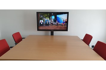 Coworking Space: Kleiner Meetingraum - PCMOLD® workspaces