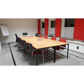 Coworking Space: Großer Meetingraum - PCMOLD® workspaces