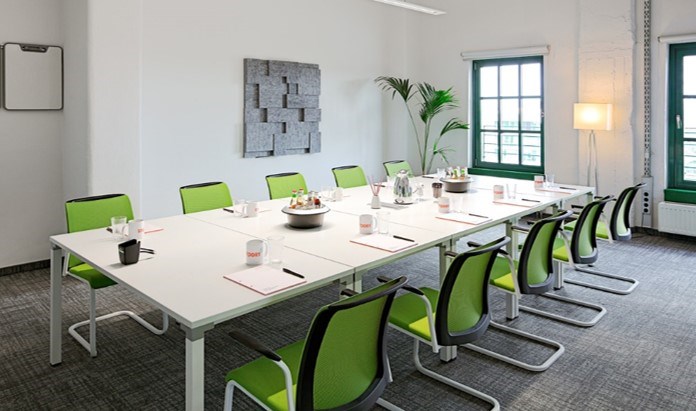 Coworking Space: Meetingraum "Harbour" 

- Platz für bis zu 10 Personen - startport Meetingräume "Harbour" und "Skyline"